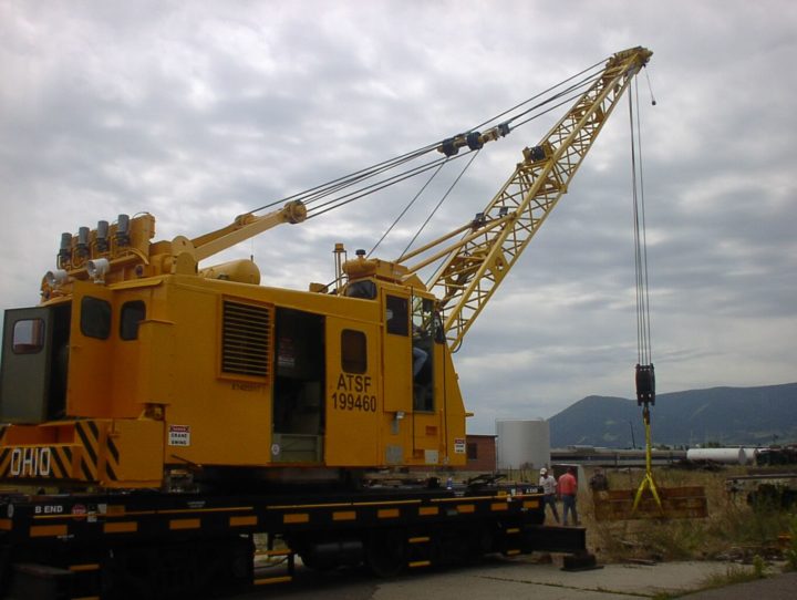 Rail Cranes Lifting Capacity 15 Tons to 250 Tons • AMECO American